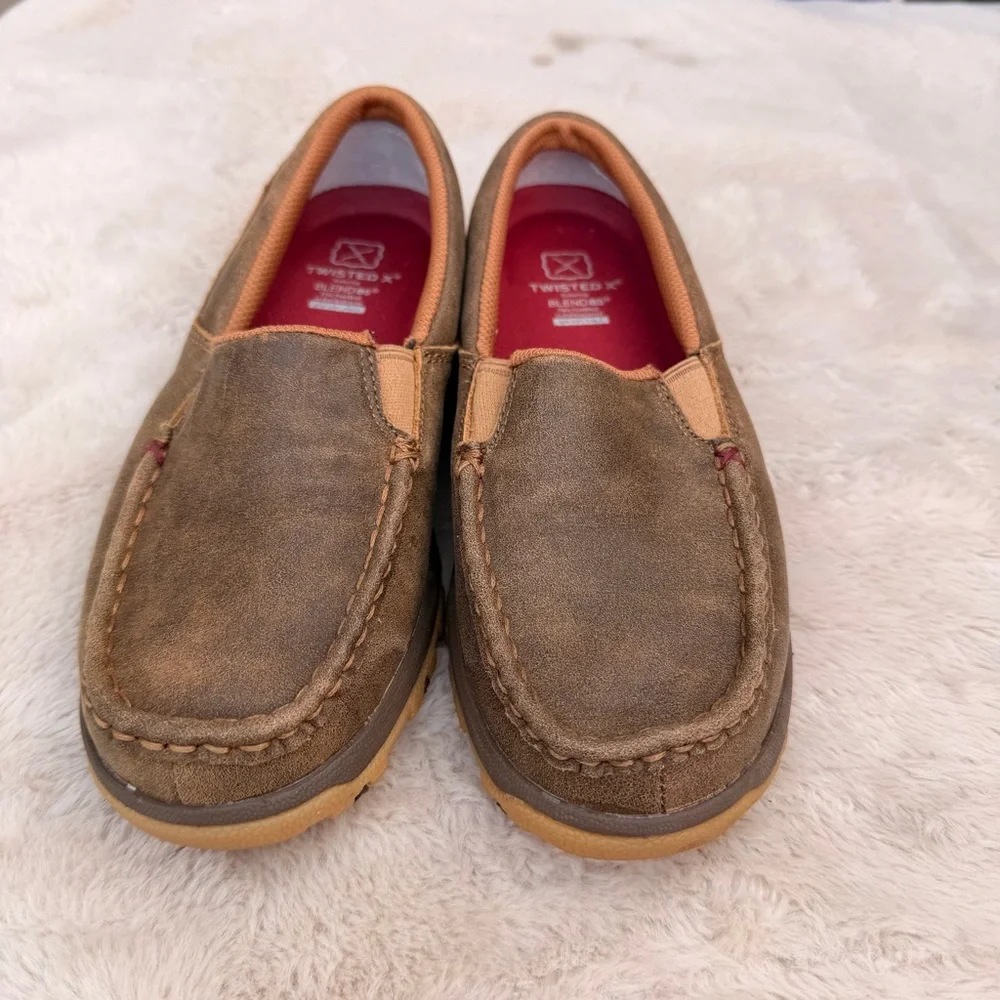 Twisted X Slip-On Driving Mocs Size 6
